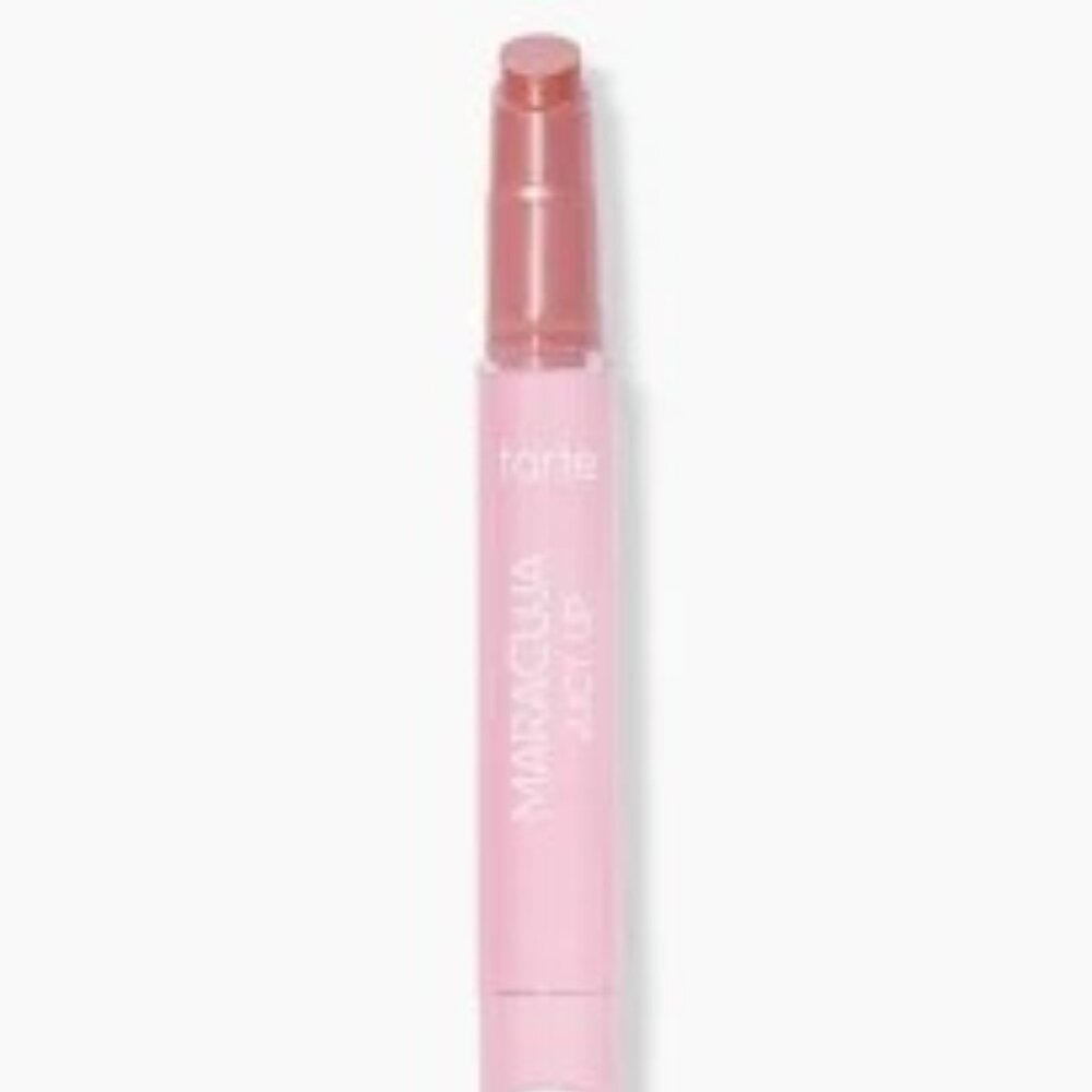 Tarte Maracuja Juicy Lip Balm Gloss in Coconut Cream Pie